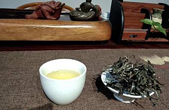 The Dark Side of Tea Being Difficult to Sell: Good Tea Must Be Expensive! Tea Leaves Just Lie in the Warehouse Sleeping All Day Long.