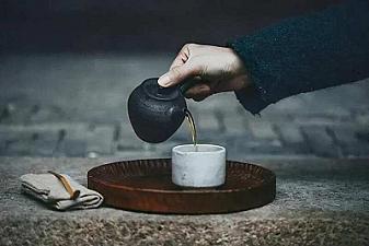 Good tea needs slow savoring, but these behaviors hide a potential danger.