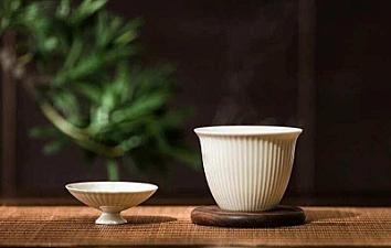 茶を飲む習慣、健康な生活様式の習得も、免疫力を強めるための１つの方法です。
